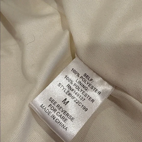 Elegant White Faux Fur Coat, Size M, - Picture 10 of 11